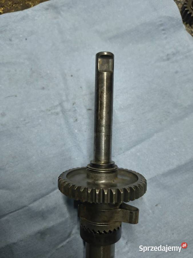 Wałek pedałów rozruchu komar MR 230 silnik sm02 Rzeszów