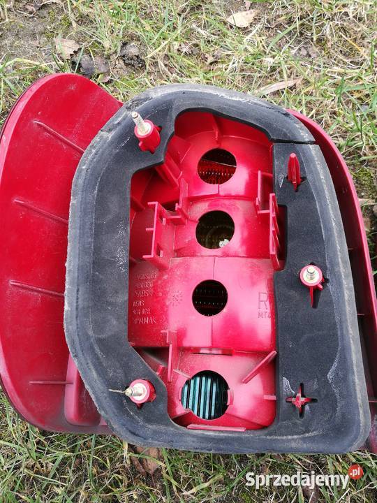 Lampa lampy tył vw polo 3 lift 6n2 9901 prawa Podciernie