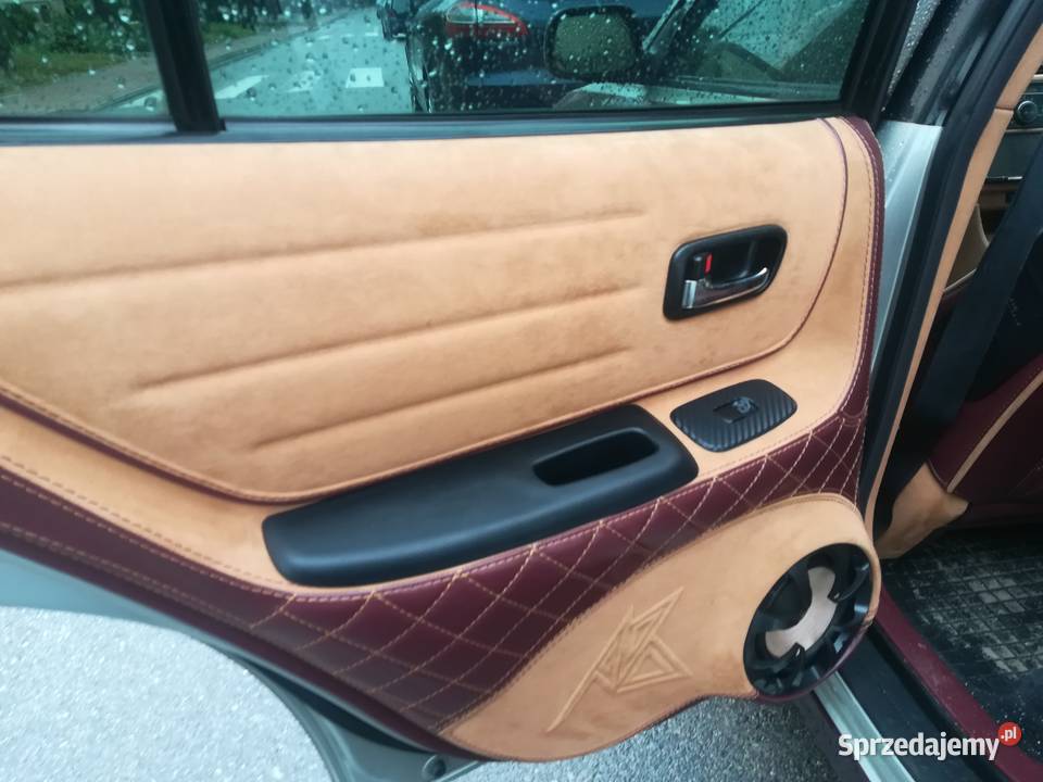 LEXUS is200 Inside Styling Samochody osobowe