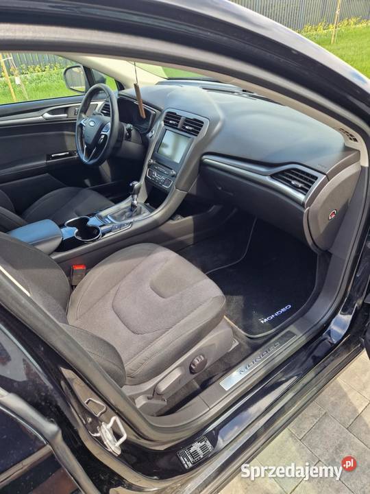 Ford Mondeo MK5 20 150 stan perfekcyjny światła do jazdy dziennej Mondeo Strzyżewice
