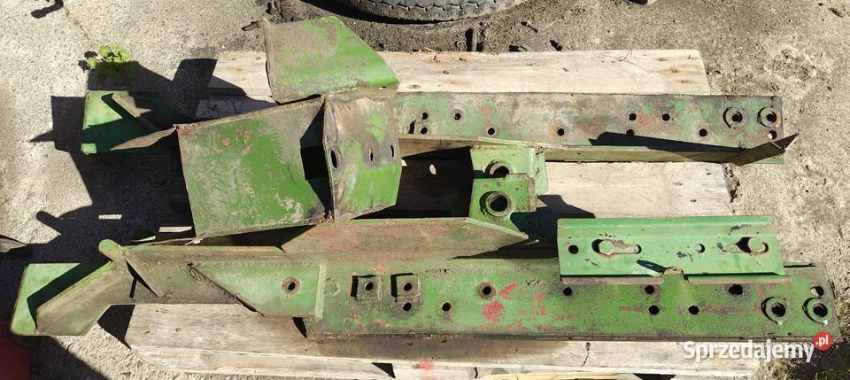 Ciągnik rolniczy John Deere 3130 z ładowaczem Kijany