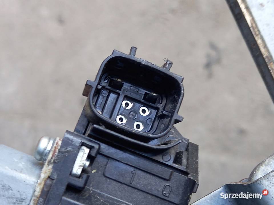 NISSAN JUKE I LIFT 15r podnośnik szyby lewy Kielce sprzedam