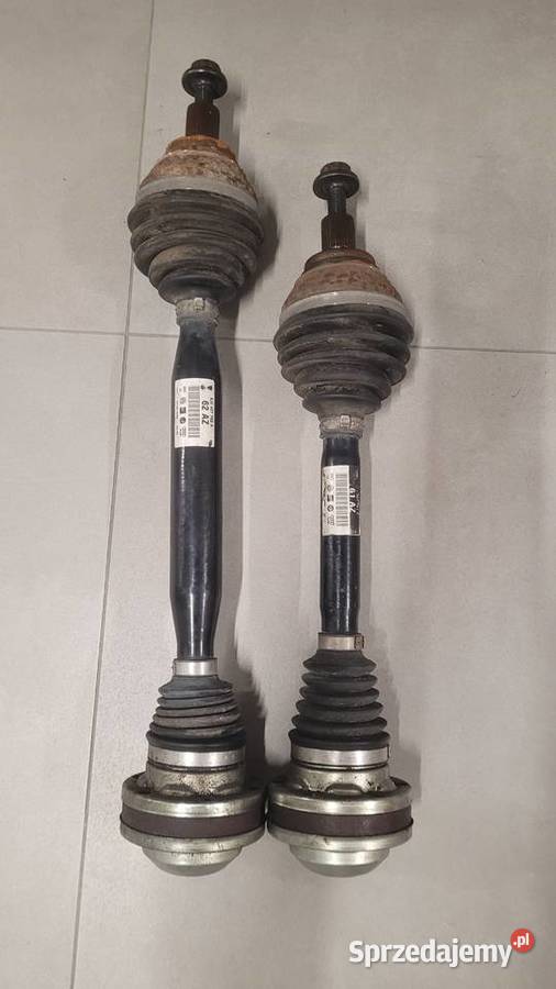 Sprzedam oryginalne przednie półosie napędowe
