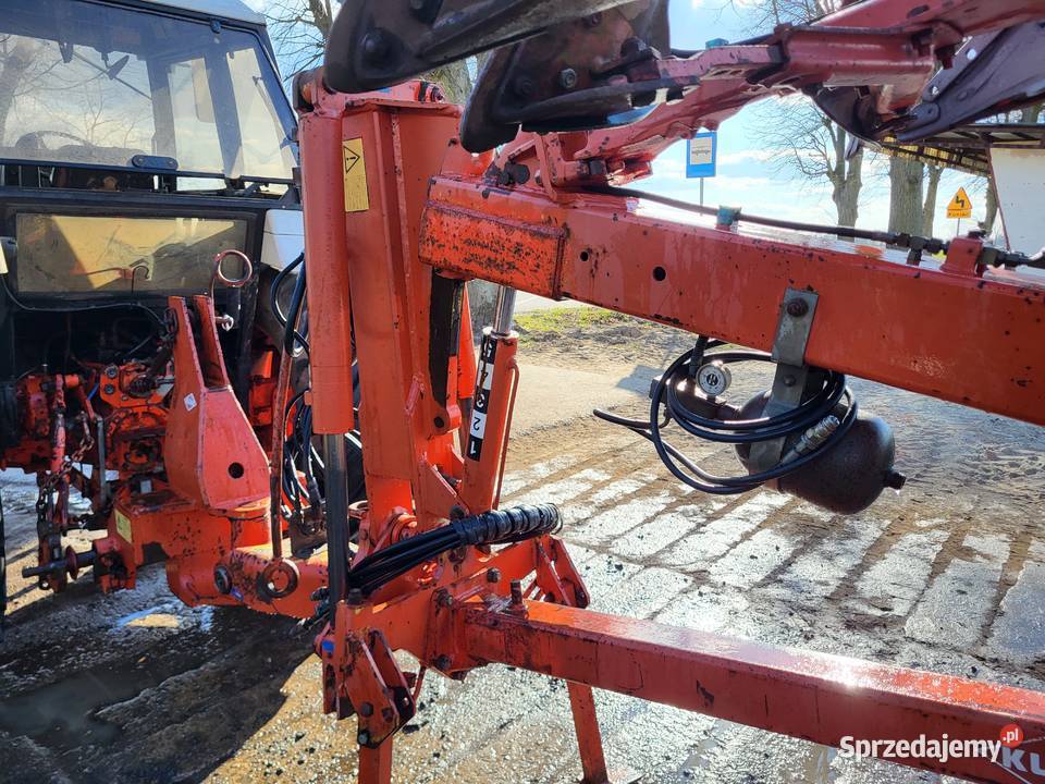 Pług Kuhn Vari Manager 120 na zabezpieczeniu Kuhn Wąbrzeźno sprzedam