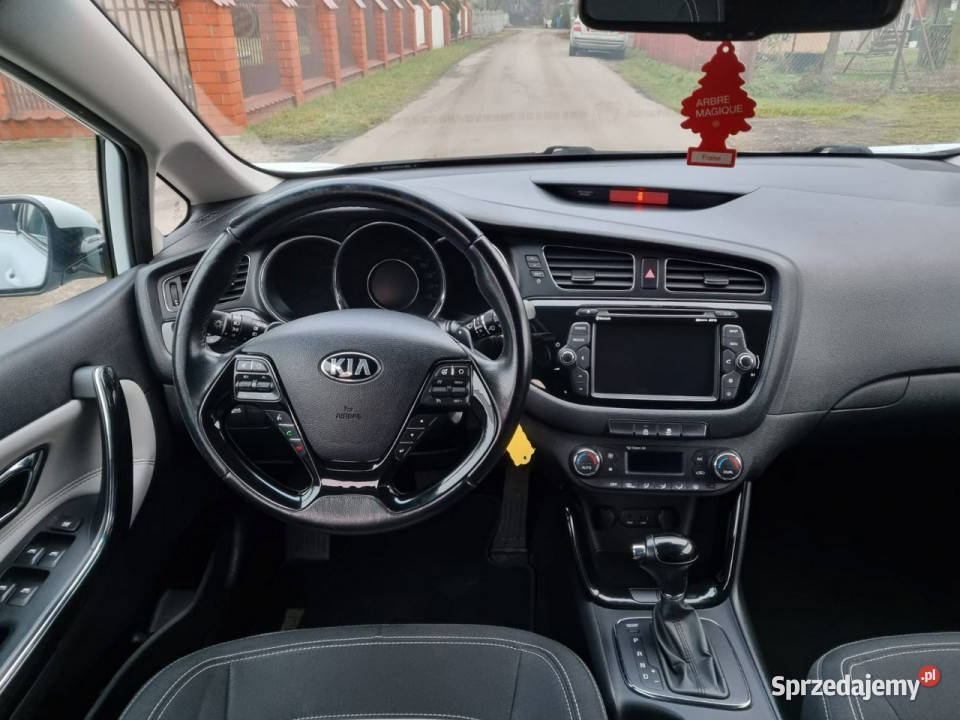 Kia Ceed 16 benzyna 135 Automat Kamera Led automatyczna Wojkowice Kościelne
