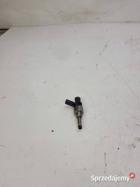 WTRYSK WTRYSKIWACZ AUDI VW 18 20 TFSI 06H036AL osobowe Przystajń