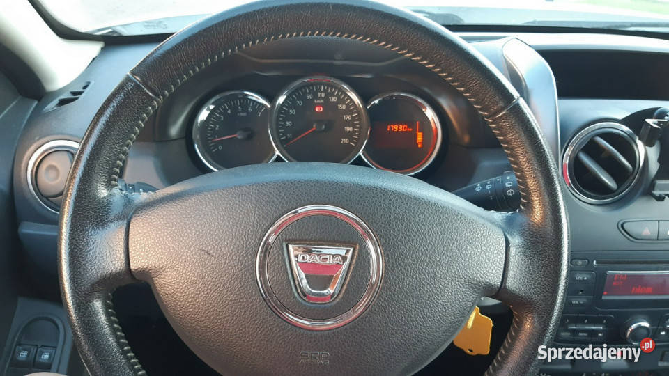 Dacia Duster Dacia Duster 12 TCe Black Shadow światła do jazdy dziennej Bachowice