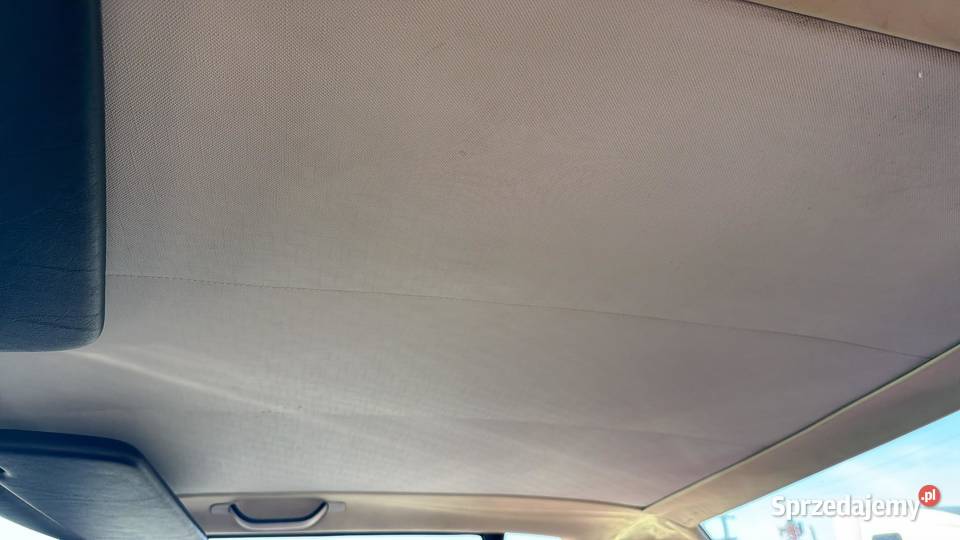 Mercedes 560 sl r107 250000km Krajanka