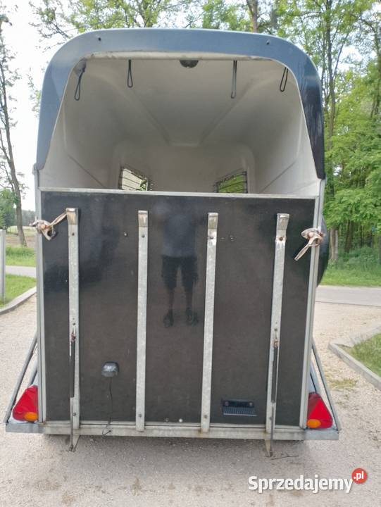Przyczepa do przewozu dwóch koni Żerdzina