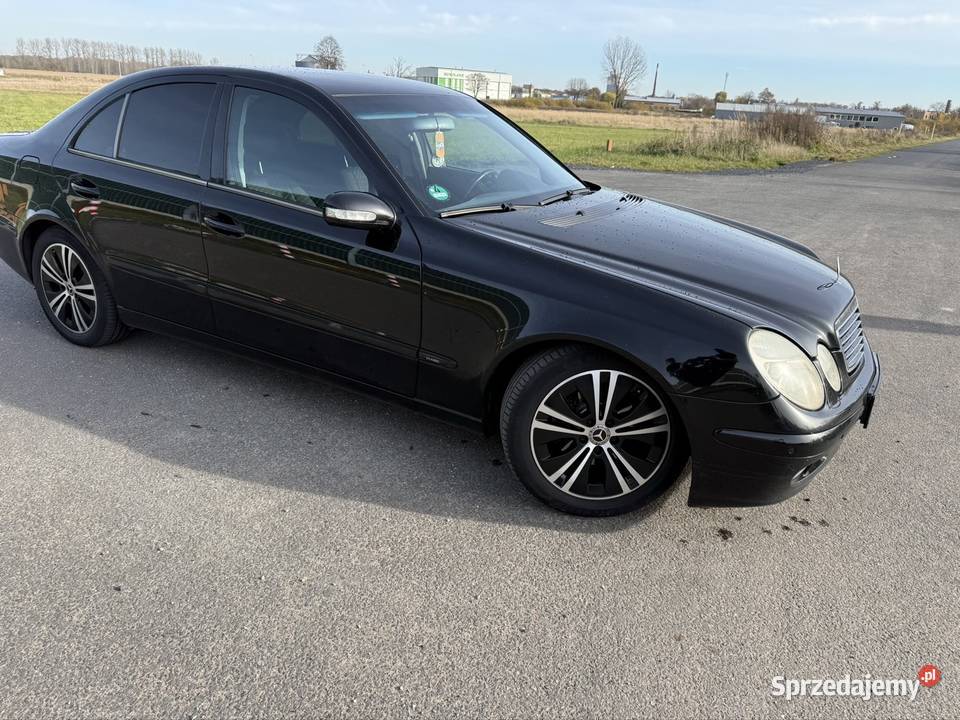 Mercedes W211 320 r6 czarny Góra