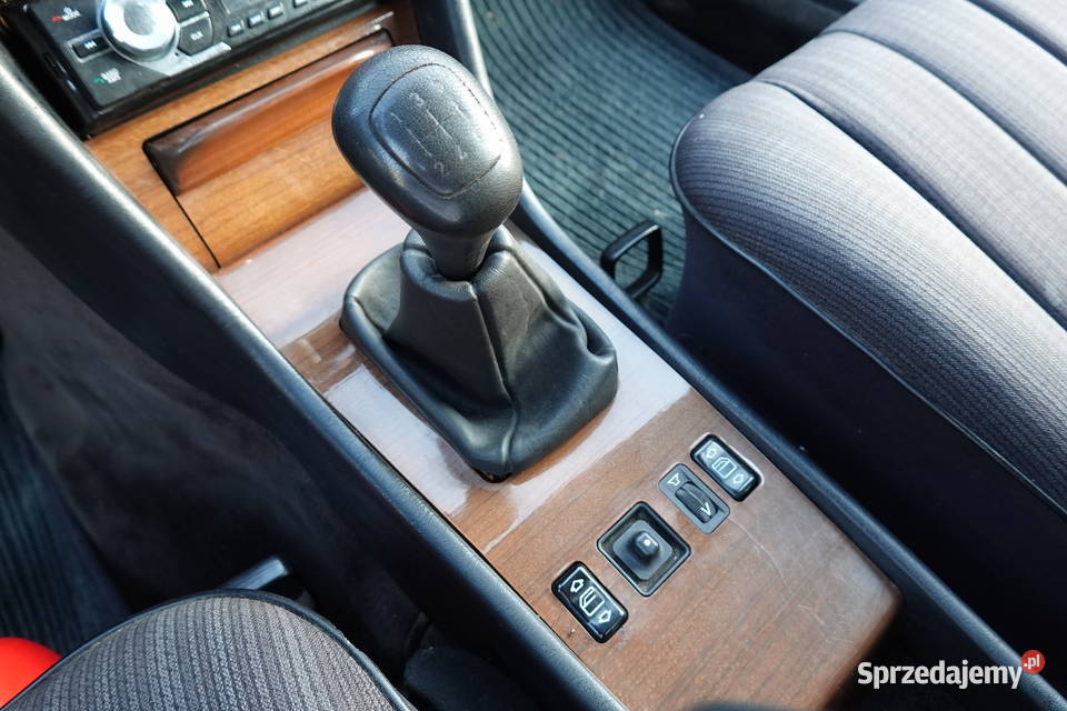 Mercedes W124 260E 4Matic 4x4 jeden z 1900 sztuk 2548cm3 Zgierz