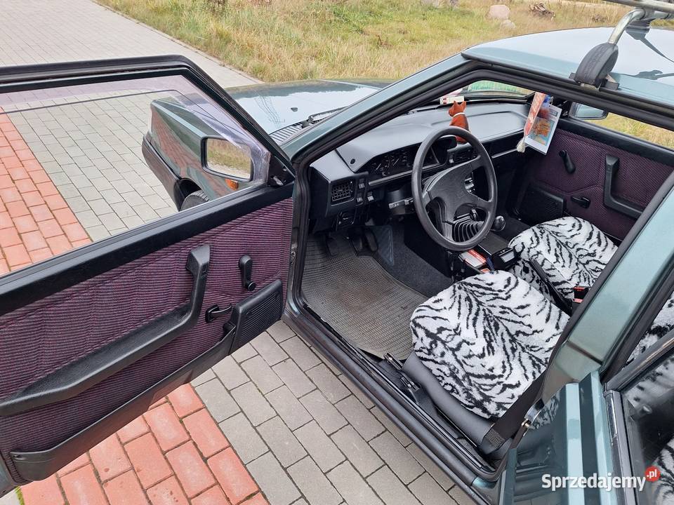 Polonez atu 16 benzyna manualna łódzkie