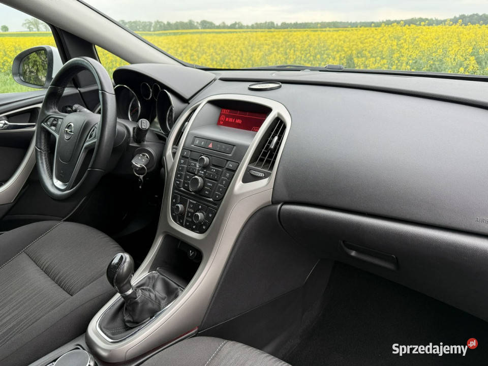 Opel Astra 14 benz Turbo 140 Zadbany VAT marża Ocice