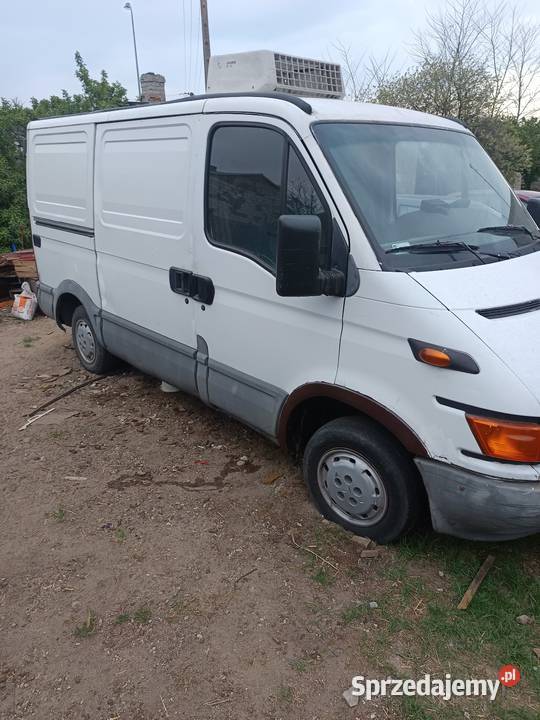 Iveco Daily 29L11 mazowieckie Lubowidz