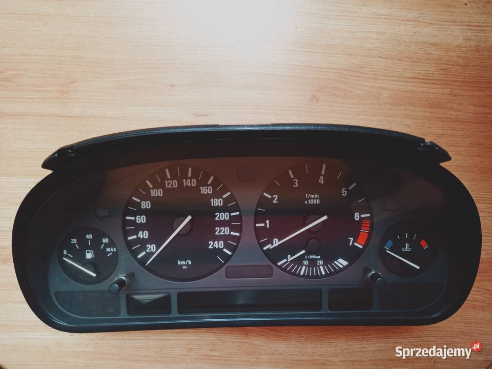 LICZNIK BMW E38 728 MANUAL Wyposażenie wnętrza Krotoszyn sprzedam