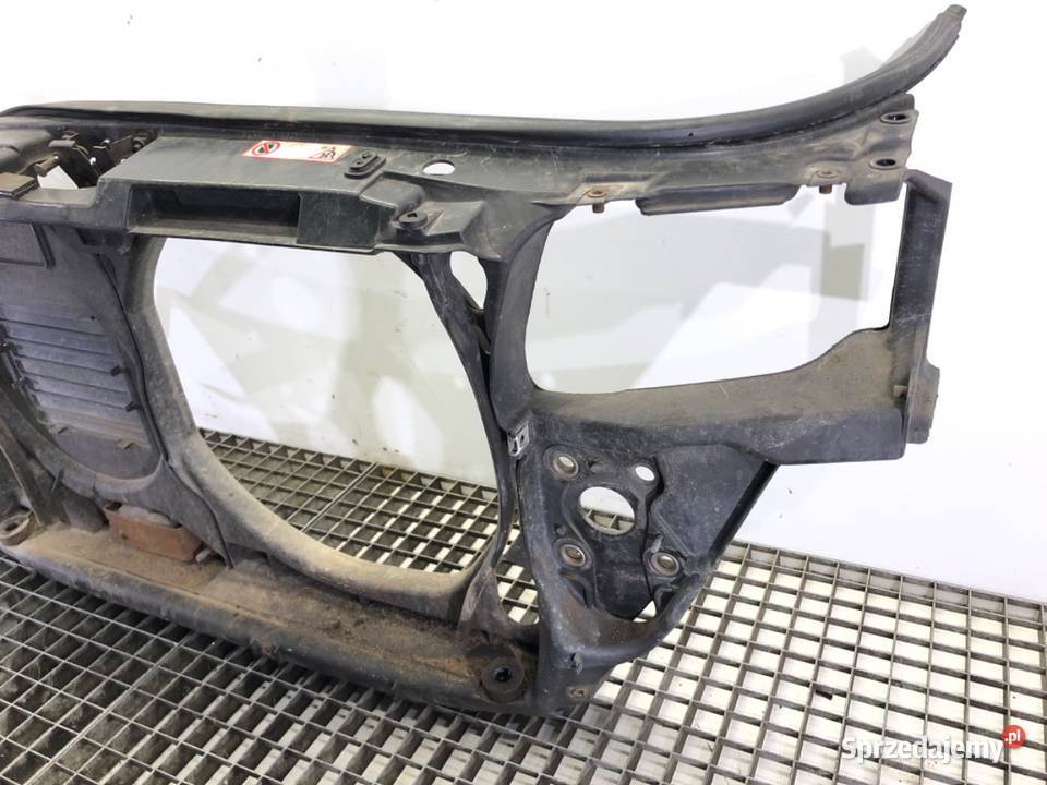 PAS PRZEDNI AUDI A4 B5 8D0805594 18 125 9401 osobowe