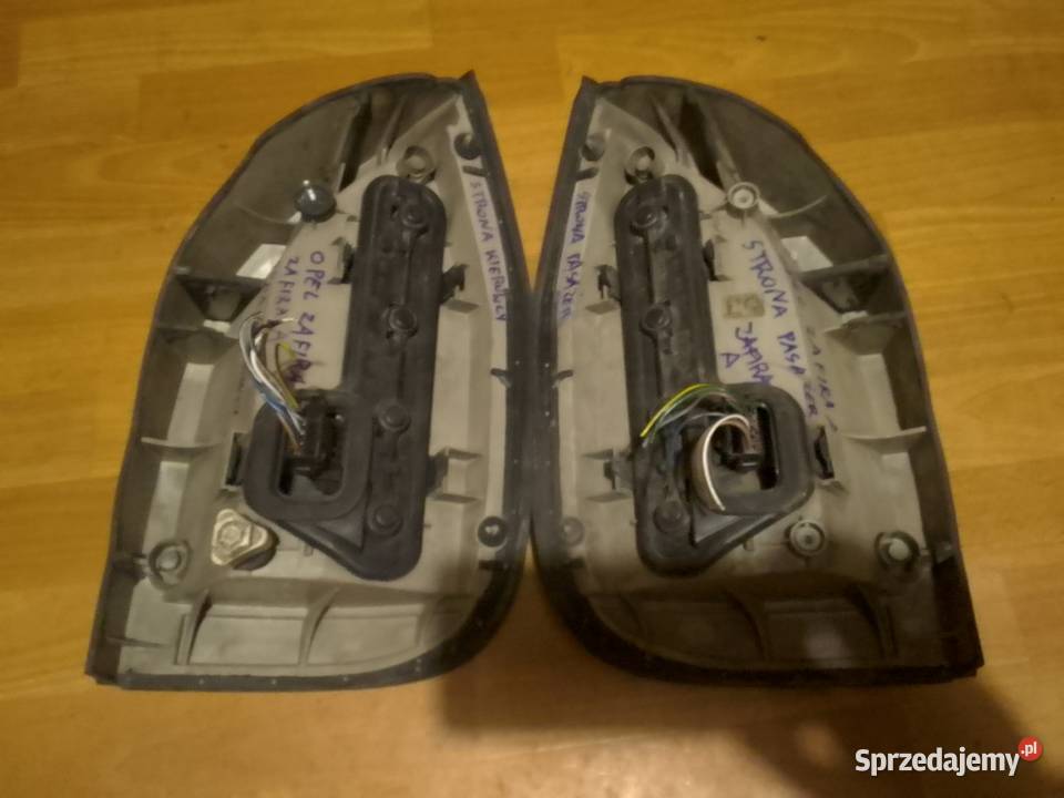 Lampy tylne Opel Zafira A Kolbuszowa sprzedam