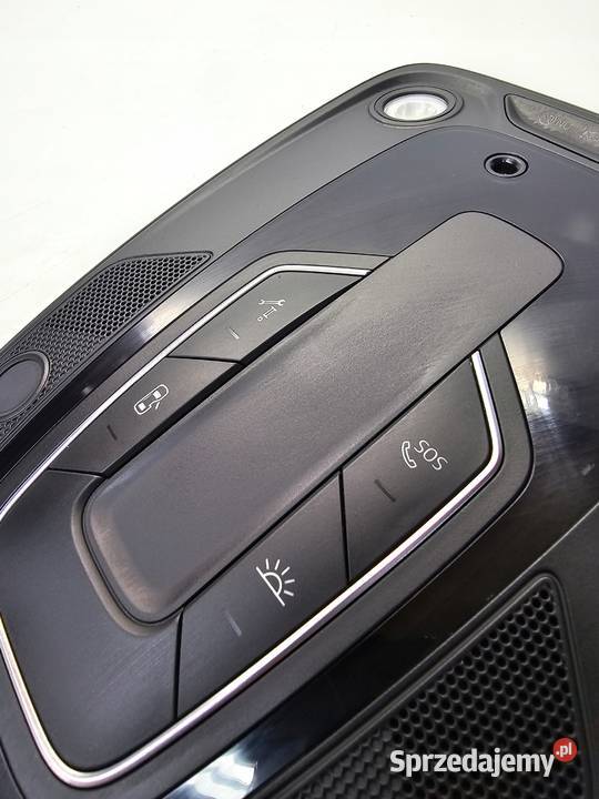 LAMPKA PODSUFITKI AUDI A4 B9 8W0947135G LED 6 Oświetlenie kabiny Przystajń