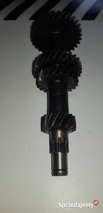 Wałek pośredni skrzyni biegów Fiat 125p FSO OE Lublin