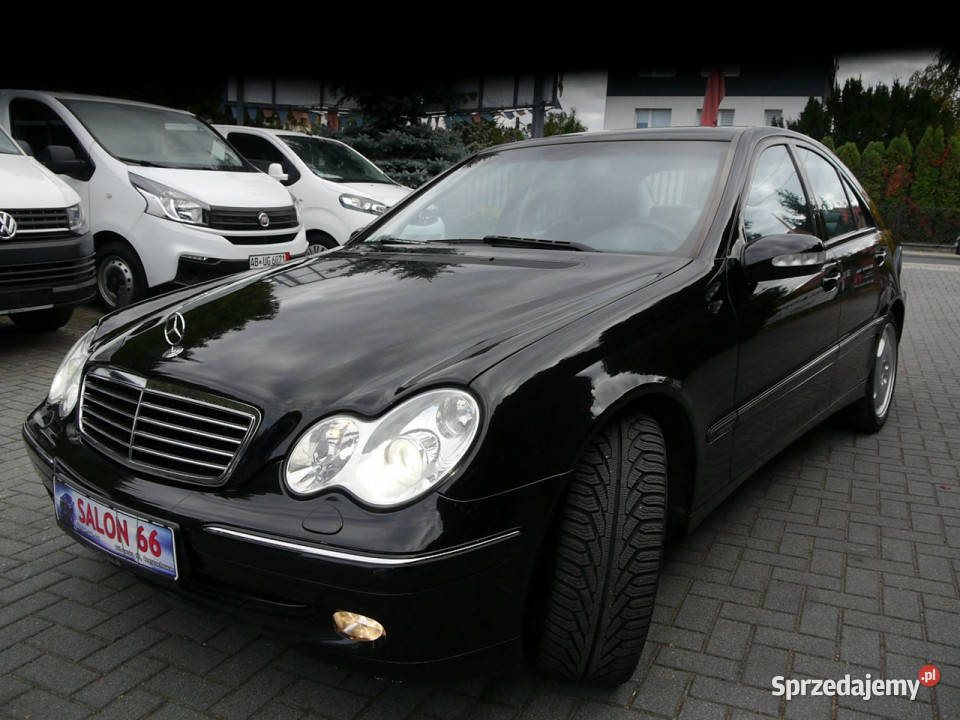 Mercedes C 200 18 Xenon Skóra Stan b bez rdzy i VAT marża Częstochowa