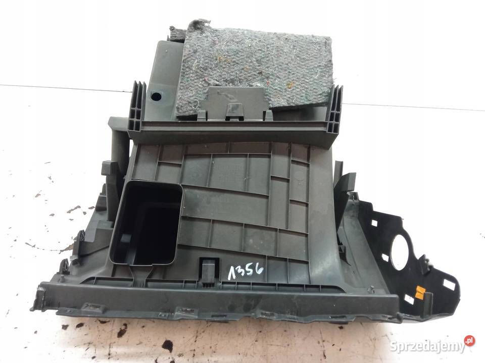 SCHOWEK PRAWY PASAŻERA DESKI 681080004R Renault Schowki, półki świętokrzyskie