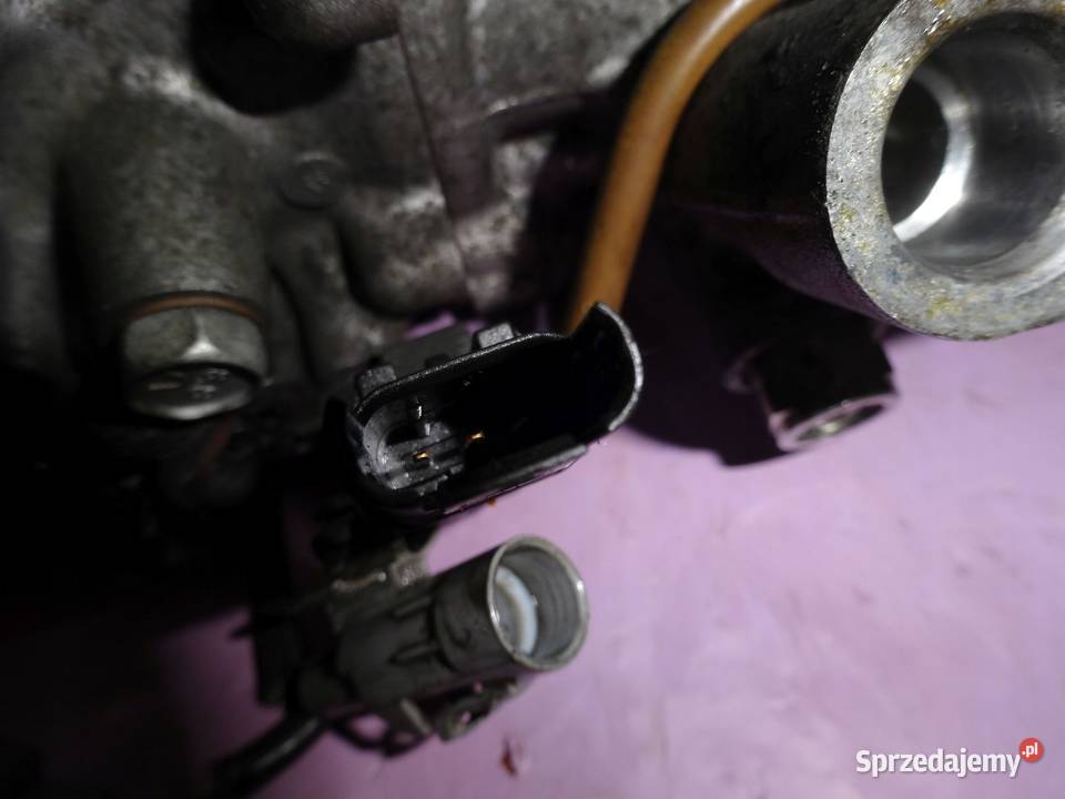 BMW F31 20 D 09 143 6SBU14A 22527010 44716D4294 osobowe