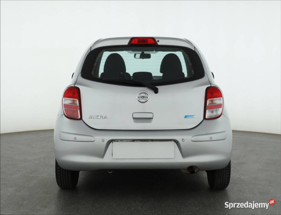 Nissan Micra 12 12V srebrny Piaseczno sprzedam