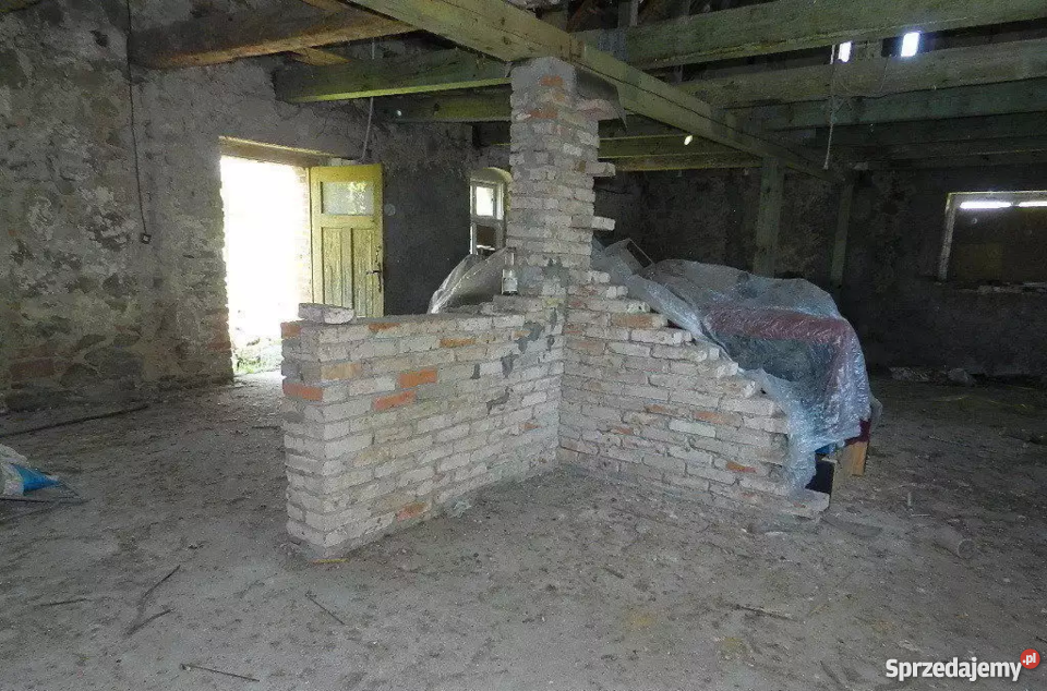 Dom 90 m2 stodoła na działce 019 ha Sienno Domy