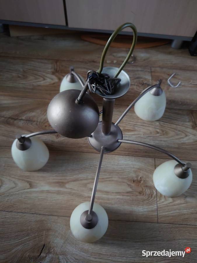 Żyrandol używany 20 letni Stan do wyczyszczenia mazowieckie