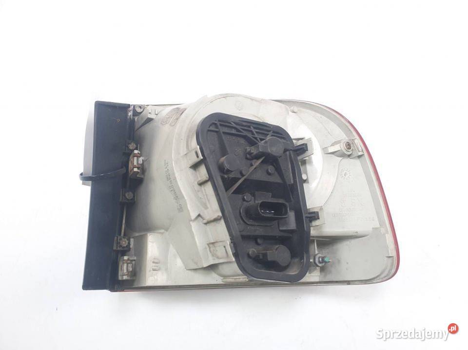 LAMPA LEWA TYŁ VOLKSWAGEN TOUAREG 7L6945095K Lipno