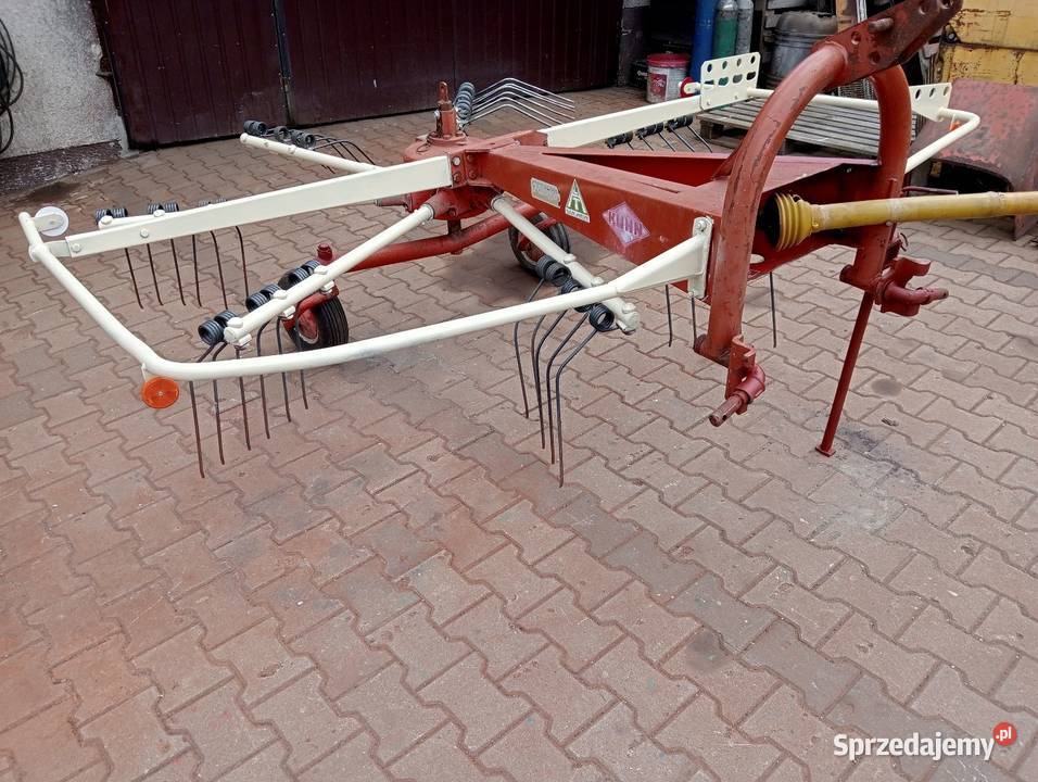 Zgrabiarka do siana kunh świętokrzyskie