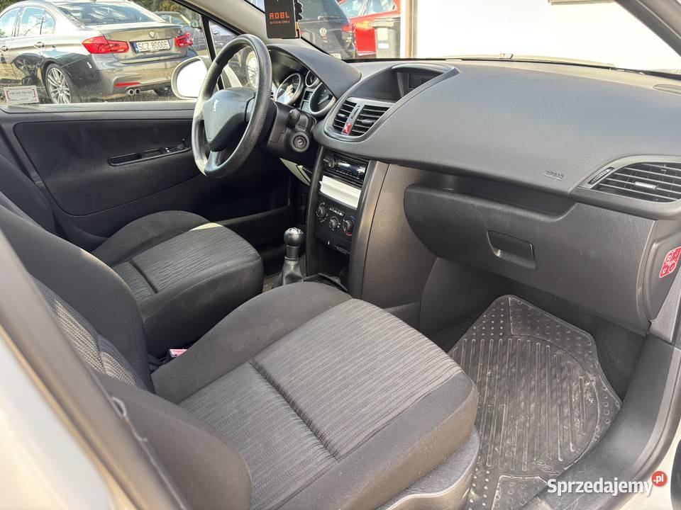 Peugeot 207 z 2011r GWARANCJA Paniówki