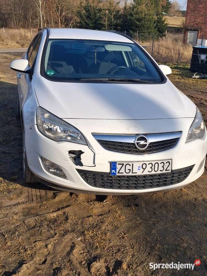 Opel Astra j 2011 Astra Nowogard