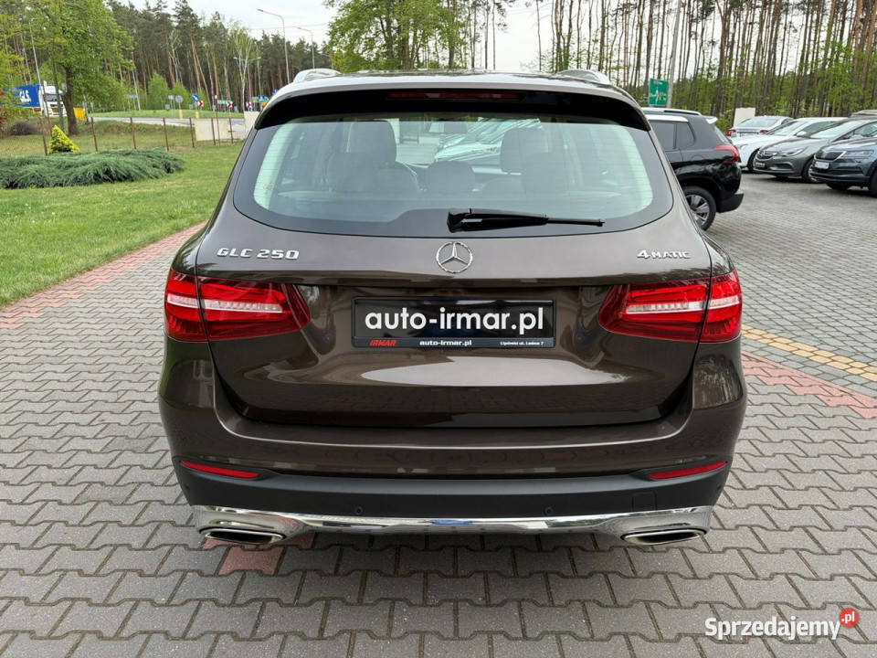 Mercedes GLC 250 Skóry Hak LEDy ILS Serwisowany isofix Lipówki