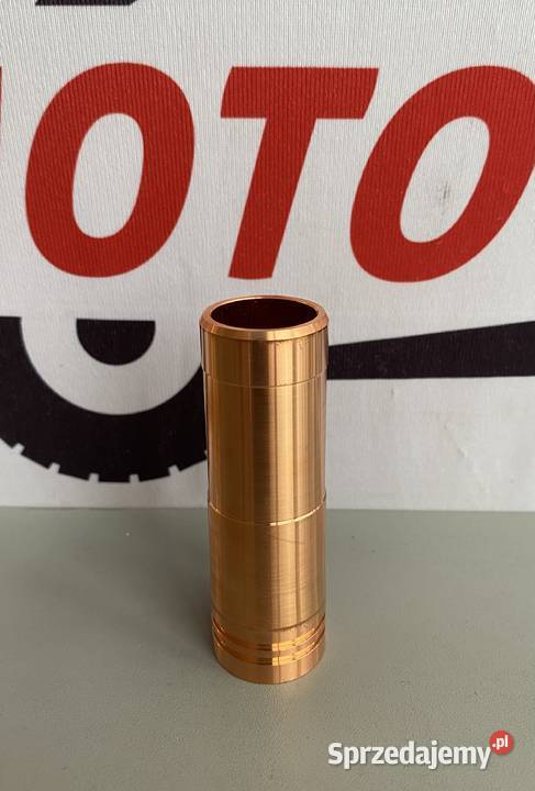 Tuleja wtryskiwacza Massey Ferguson Valtra Białystok