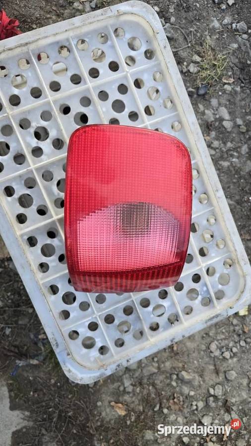 Lampa tylna lewa audi a6 c4 Avant Lampy tylne Gorlice