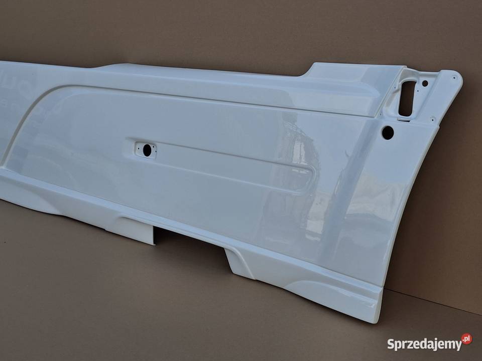 DAF XF 106 EURO 6 SPOILER OSŁONA ZABUDOWA Bieleń