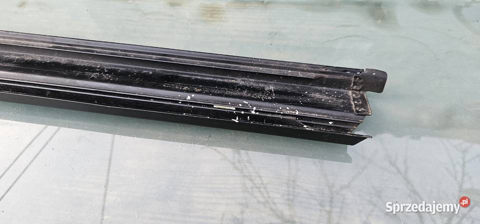Listwa progowa tył mercedes w201 Zbąszyń sprzedam