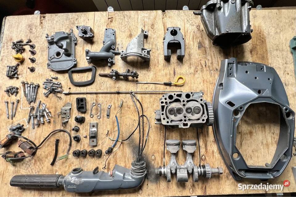 Głowica kompletna Yamaha F 99 części silnk Kozienice