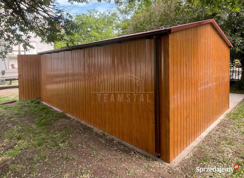 Garaz blaszany 5x6m brama dwuskrzydłowa dach