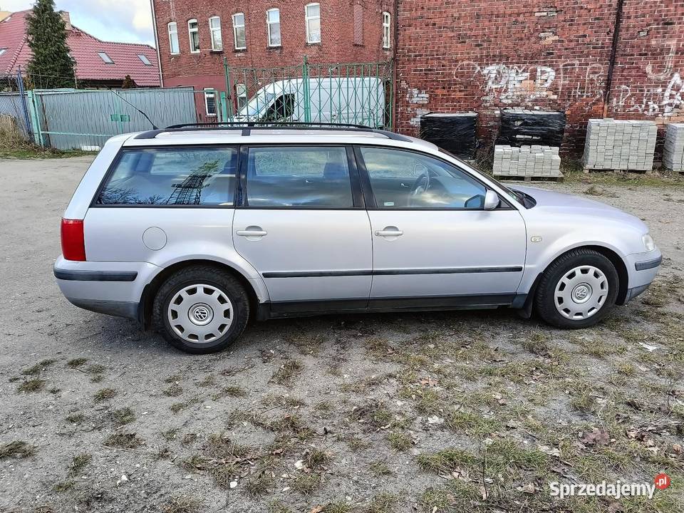 VW passat 18 Benzyna Rok produkcji 1997 zachodniopomorskie Świnoujście sprzedam