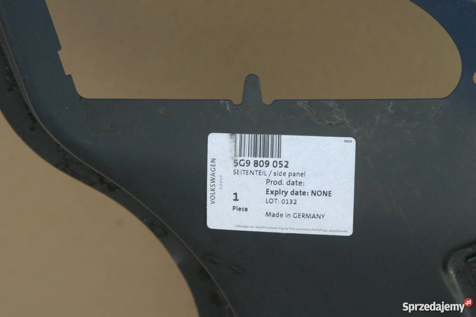 VW GOLF VII KOMBI PRAWY PRZÓD POSZYCIE WYCINEK Bieleń