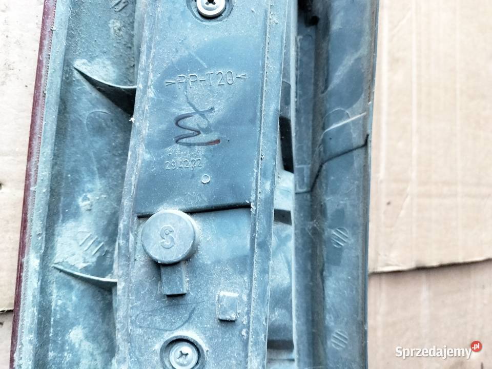 FIAT PUNTO 1 2 LAMPA TYŁ TYLNA PRAWA Oświetlenie Kamień-Kolonia