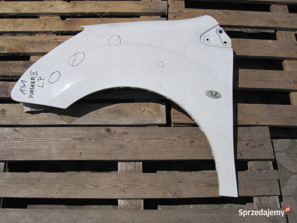 PEUGEOT PARTNER II 14r błotnik lewy przód osobowe