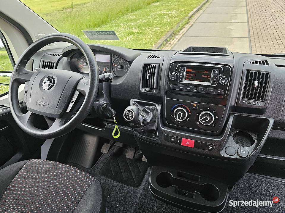 Opel MOVANO 22 kontener winda załadowcza 4x2