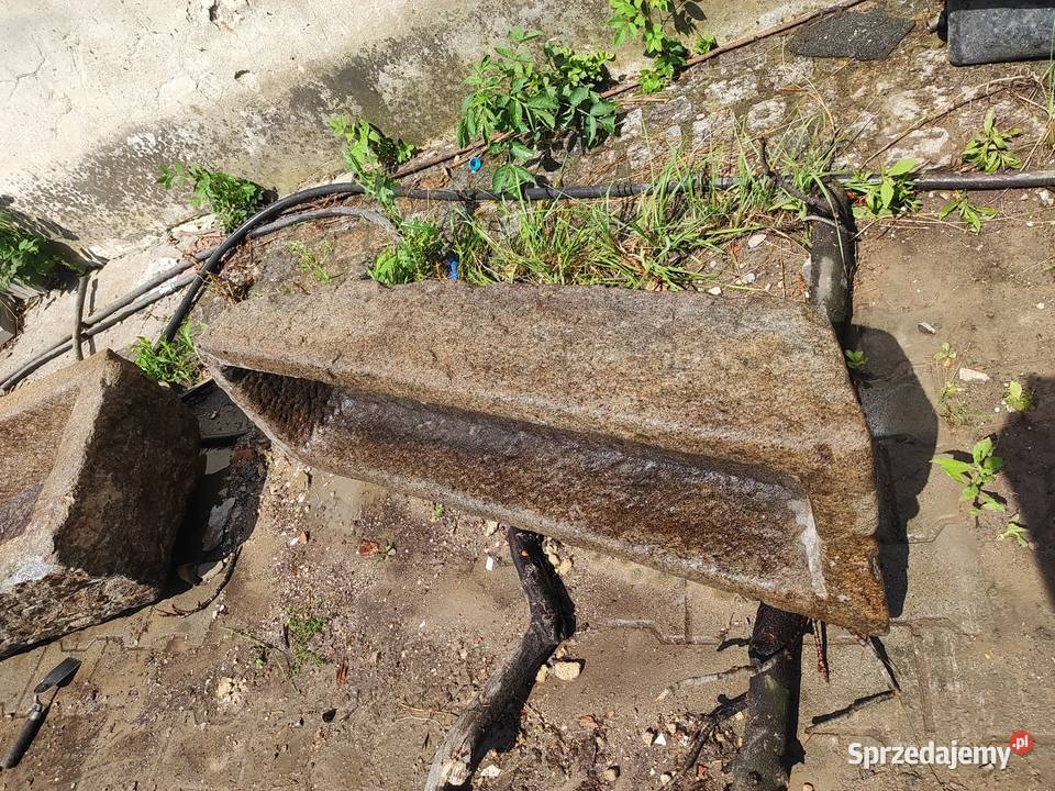 Stare koryta granitowe kamienne z okuciami opolskie Paczków sprzedam