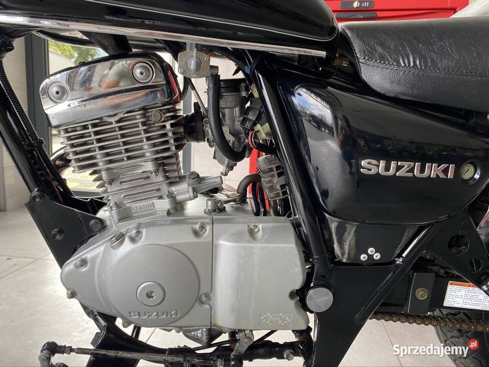 SUZUKI GZ MARAUDER 125 PANCERNY SILNIK NIE DO czterosuwowy