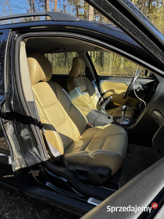 Volvo V70R AWD Turbo LPG 300 manual 300KM Samochody osobowe Grójec