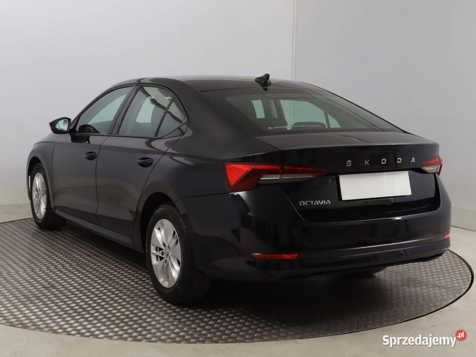 Skoda Octavia 10 TSI centralny zamek Octavia dolnośląskie Bielany Wrocławskie