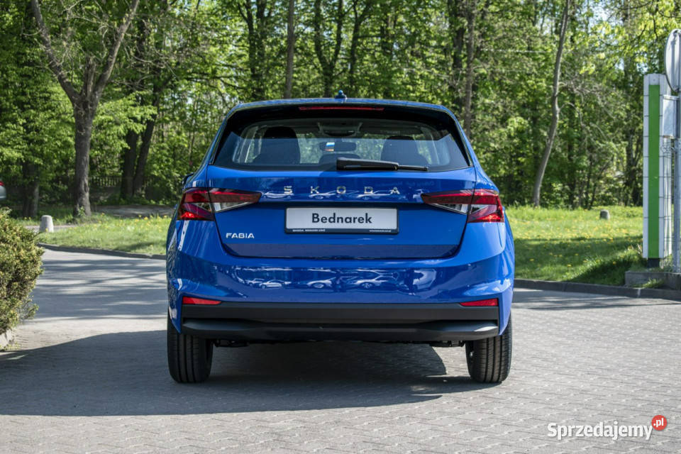 koda Fabia Essence 10 MPI 80 Dostępna ręki IV wielofunkcyjna kierownica Łódź